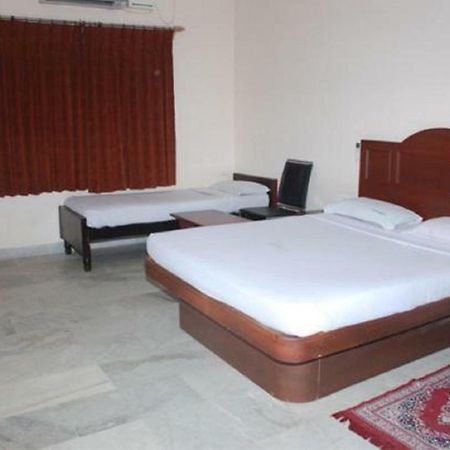 Hotel Vpn Residency Velankanni Exterior foto