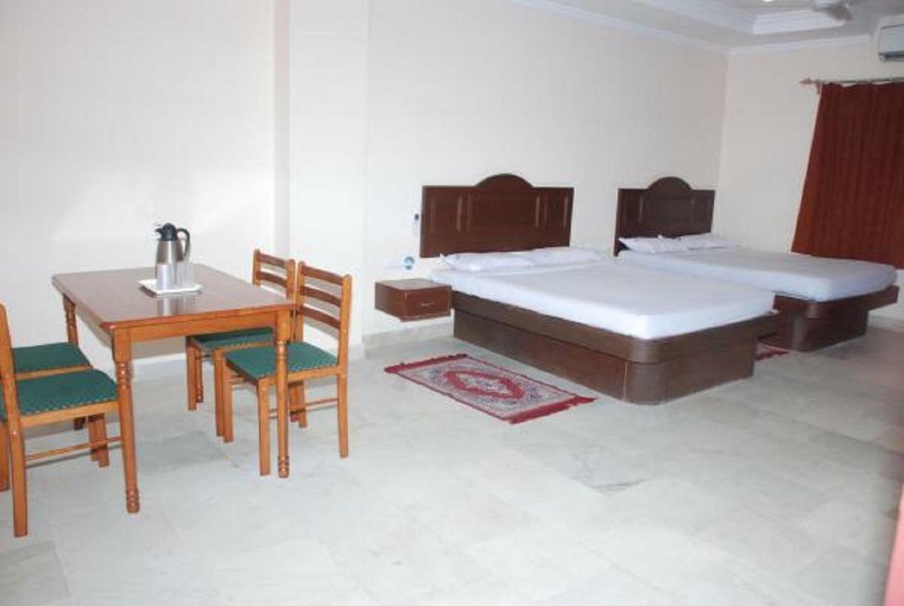 Hotel Vpn Residency Velankanni Exterior foto